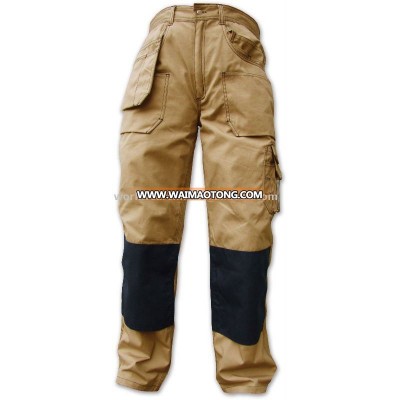 2017 New design hot selling cargo MEN PANTS with knee pad